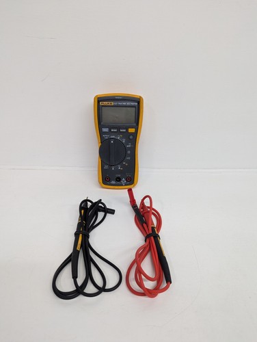 Fluke 117 true rms - 117, digital