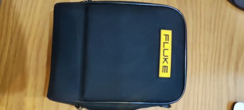 Fluke 117 323 - 117/323, electricians