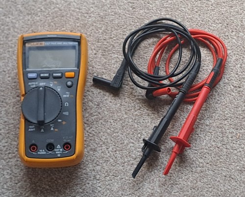 Fluke 117 true rms - fluke,
