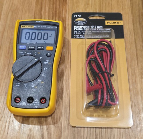 Fluke 117 electrician - electrician's, true
