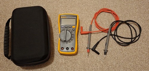 Fluke 115 true - 115, handheld