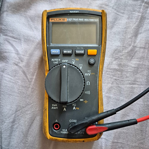 Fluke 117 true - fluke,